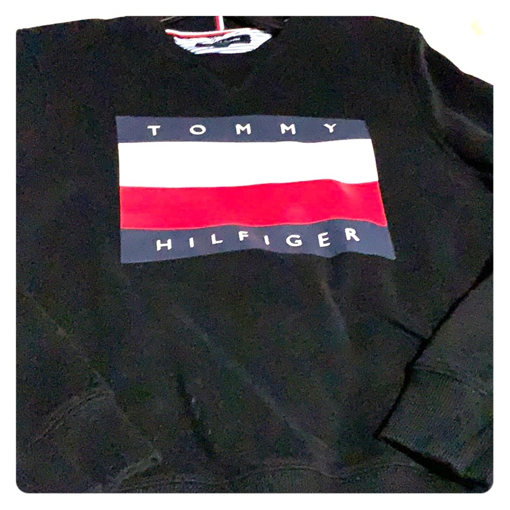 Women’s sweatshirt